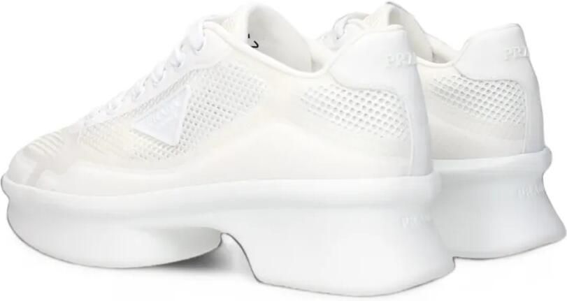 Prada mesh-panelled logo-plaque sneakers Wit - Foto 3