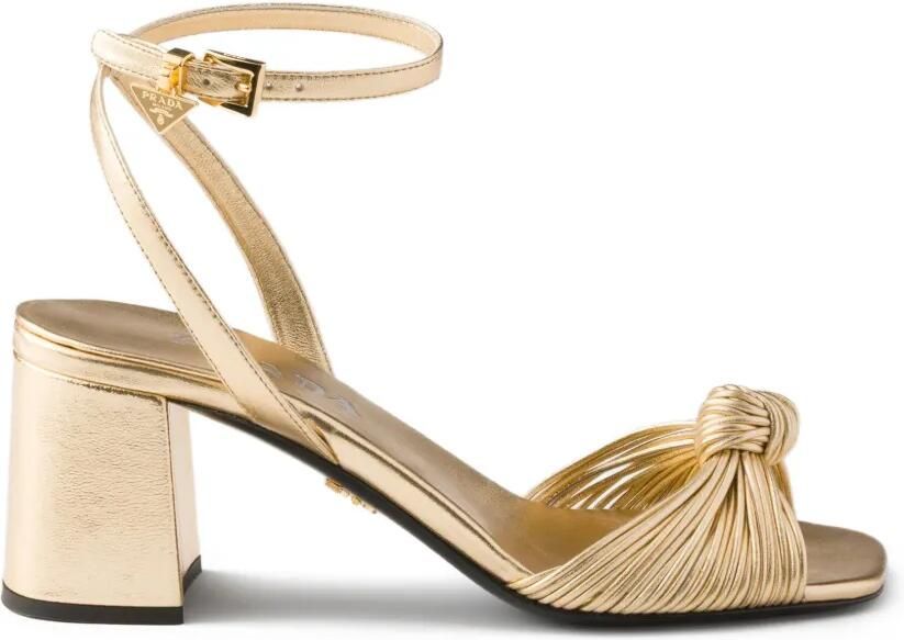 Prada Mordoré leren sandalen met hak Goud