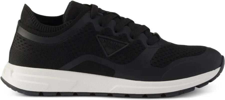 Prada Prax 2.0 sneakers Zwart
