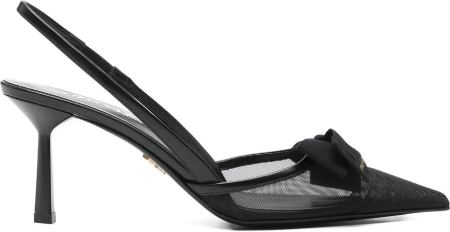 Prada Pumps met puntige neus en strik Zwart