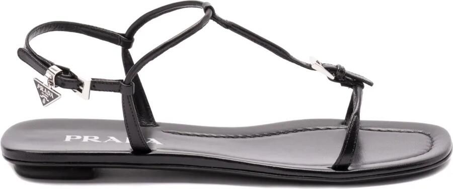 Prada Sandalen met bandje Zwart