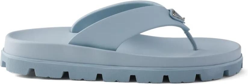 Prada Sandalen met driehoekig logo en bandje Blauw
