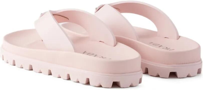 Prada Sandalen met driehoekig logo en bandje Roze - Foto 4