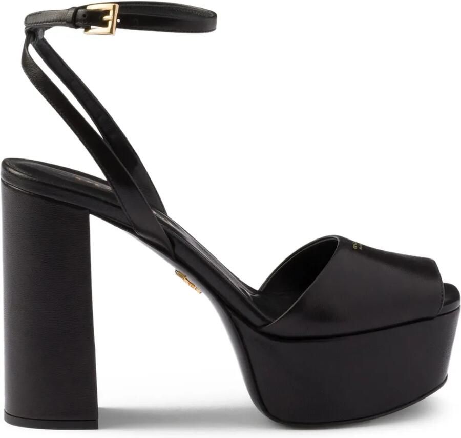 Prada Sandalen met plateauzool Zwart