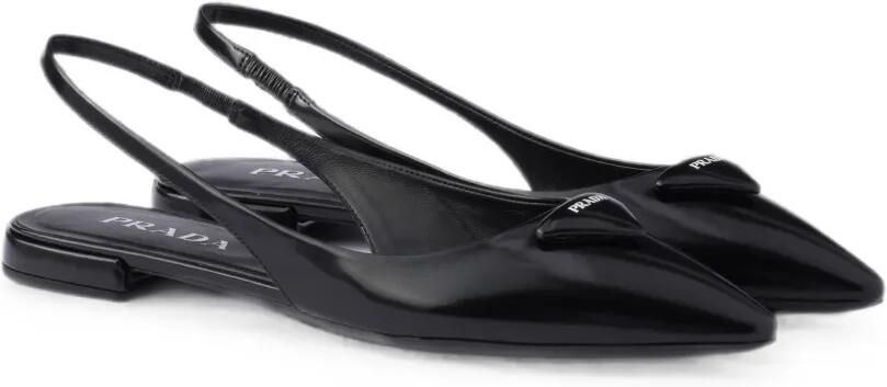 Prada Slingback platte pumps met logo-plakkaat Zwart