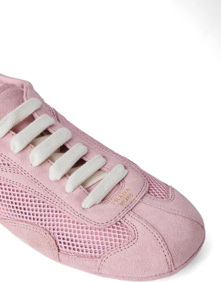 Prada Sneakers met mesh vlakken Roze