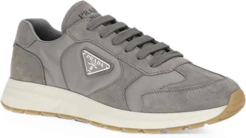 Prada Sneakers met suède vlakken en logoplakkaat Grijs - Foto 2