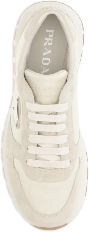 Prada Sneakers met triangel-logo Beige - Foto 4