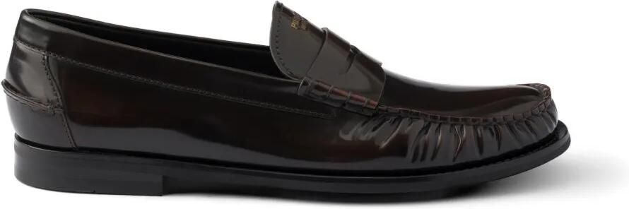 Prada Sneakers van geborsteld leer Bruin