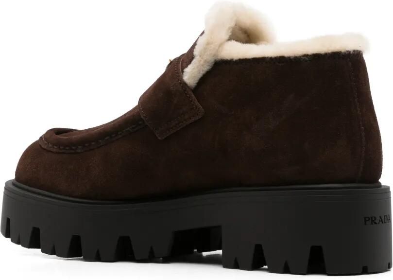 Prada Stride enkellaarzen met lammy afwerking Bruin - Foto 2