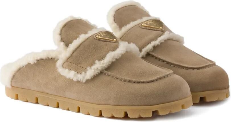 Prada Suède en lammy muiltjes Beige