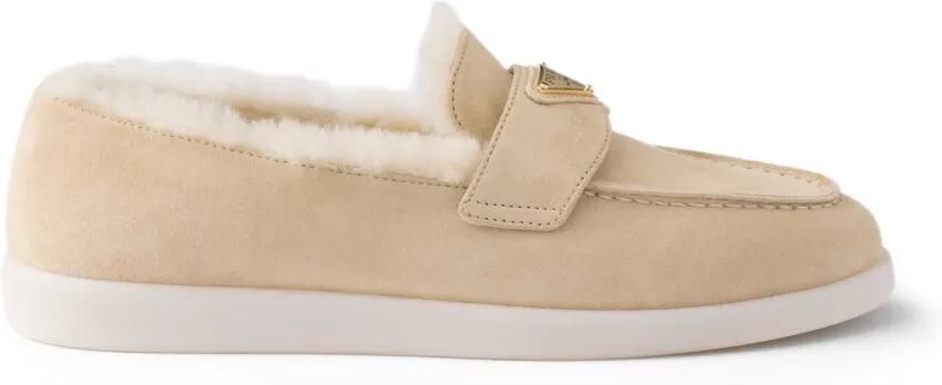 Prada Suède lammy muiltjes Beige