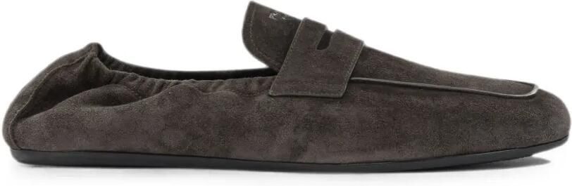 Prada Suède loafers Grijs
