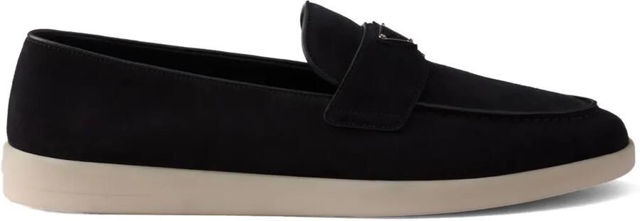 Prada Suède loafers Zwart