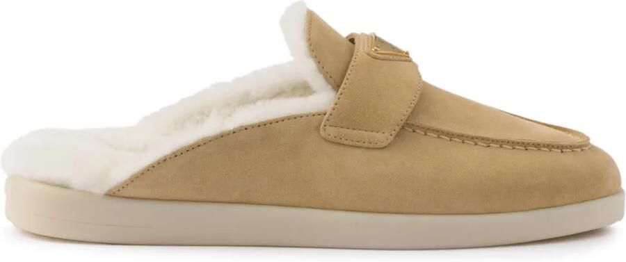 Prada Suède muiltjes Beige