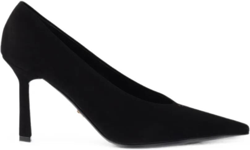 Prada Suède pumps met puntige neus Zwart