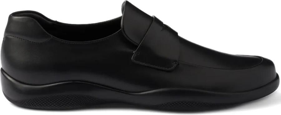 Prada Toblach leren loafers Zwart