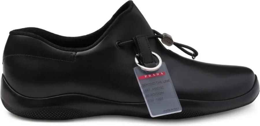 Prada Toblach leren sneakers Zwart