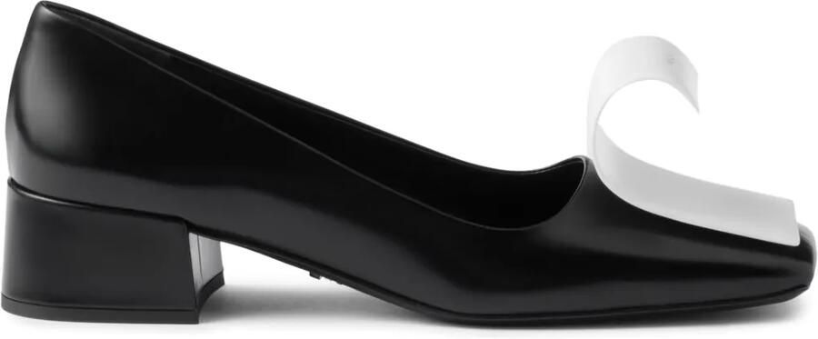 Prada Tweekleurige pumps Zwart