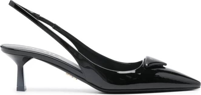 Prada Pumps van lakleer\ Zwart