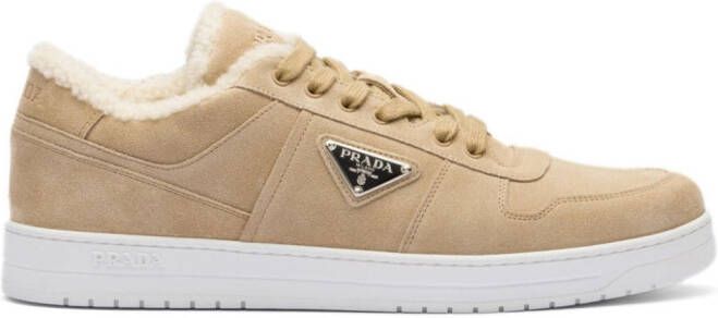 Prada Sneakers met lammy afwerking Beige