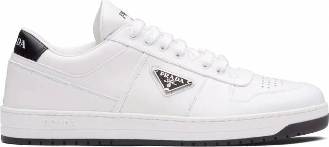 Prada Sneakers met logoplakkaat Wit