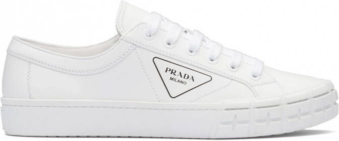 Prada Sneakers met logoprint Wit