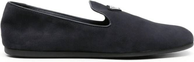 Prada Suède slippers met logo Blauw