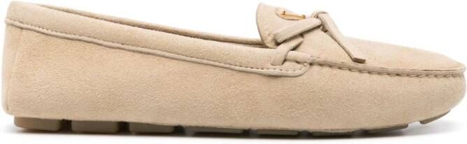 Prada Loafers met logo Beige