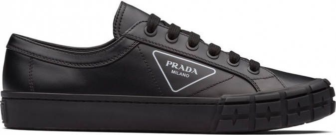 Prada Wheel sneakers Zwart