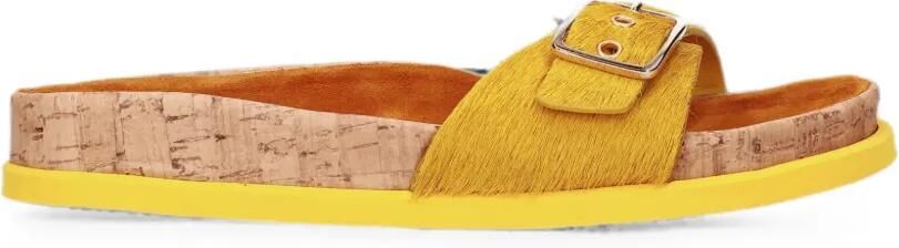 Premiata Slippers van ponyleer Geel