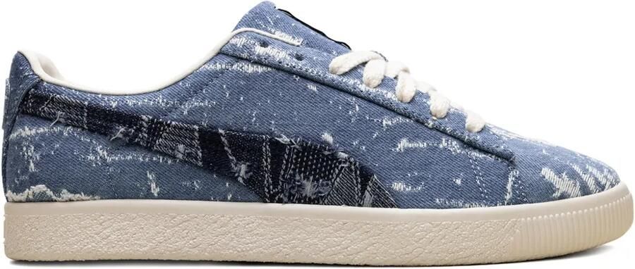 PUMA Clyde "Faded Denim Frosted Ivory" sneakers Blauw