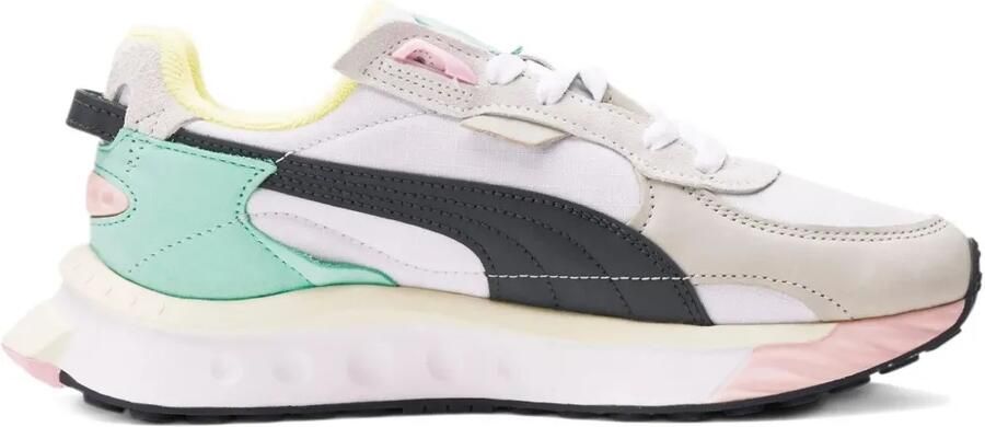 PUMA Wild Rider Layers "Pink" sneakers Wit