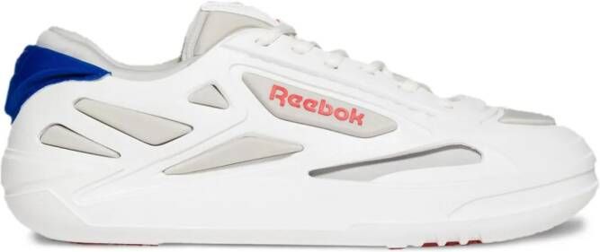Reebok LTD Club C 85 sneakers met logopatch Wit