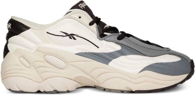 Reebok LTD DMX Run 6 sneakers met geborduurd logo Grijs