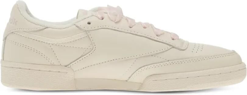 Reebok Club C 85 sneakers met logo-patch Beige