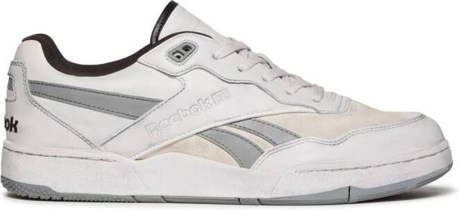 Reebok LTD BB 4000 II sneakers van imitatieleer Beige