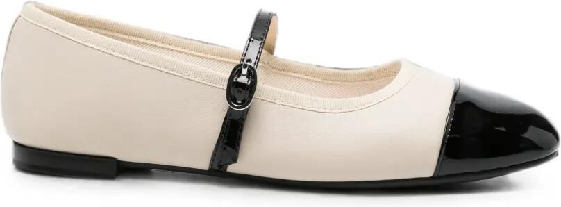 Repetto Georgiana ballerina's met gespsluiting en kapneus Beige