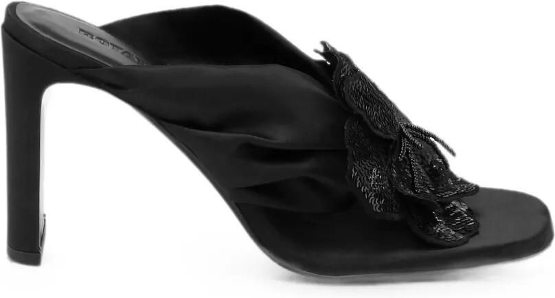 ROTATE BIRGER CHRISTENSEN Sandalen met satijnen tong en bloemen Zwart