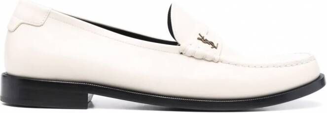 Saint Laurent Loafers met logoplakkaat Beige