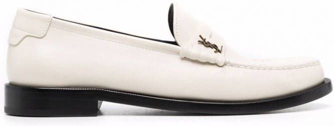 Saint Laurent Loafers met monogram Beige