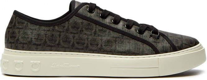 Ferragamo Anson Gancini sneakers met print Zwart
