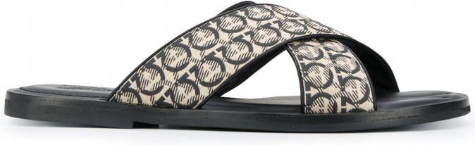 Ferragamo Badslippers met Gancini print Beige
