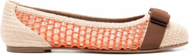 Ferragamo Ballerina's met strikdetail Beige