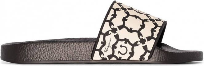 Ferragamo Groovy slip-on slippers Zwart