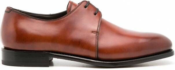 Ferragamo Leren veterschoenen Bruin