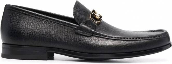 Ferragamo Loafers met Gancini plakkaat Zwart
