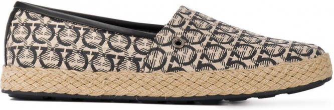 Ferragamo Loafers met ganciniprint Beige