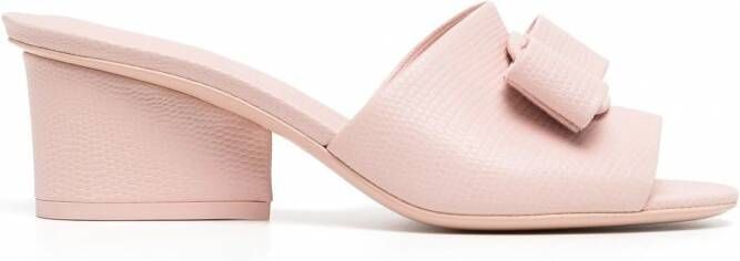Ferragamo Valery muiltjes met strik Roze