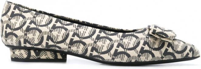 Ferragamo Viva Gancini ballerina's Beige
